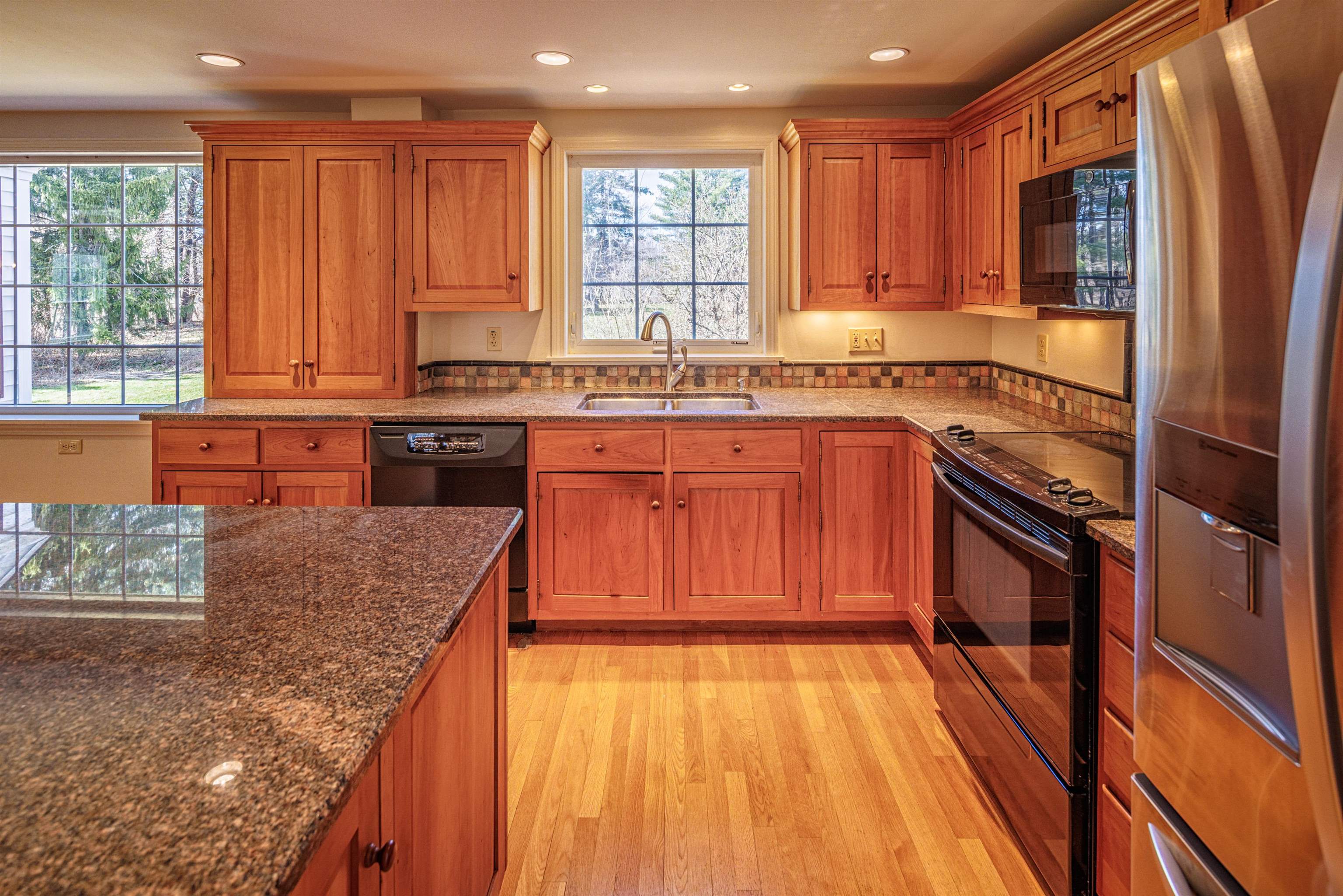 1 Old Littleworth Road Dover, NH 03820 - Photo 37 of 40