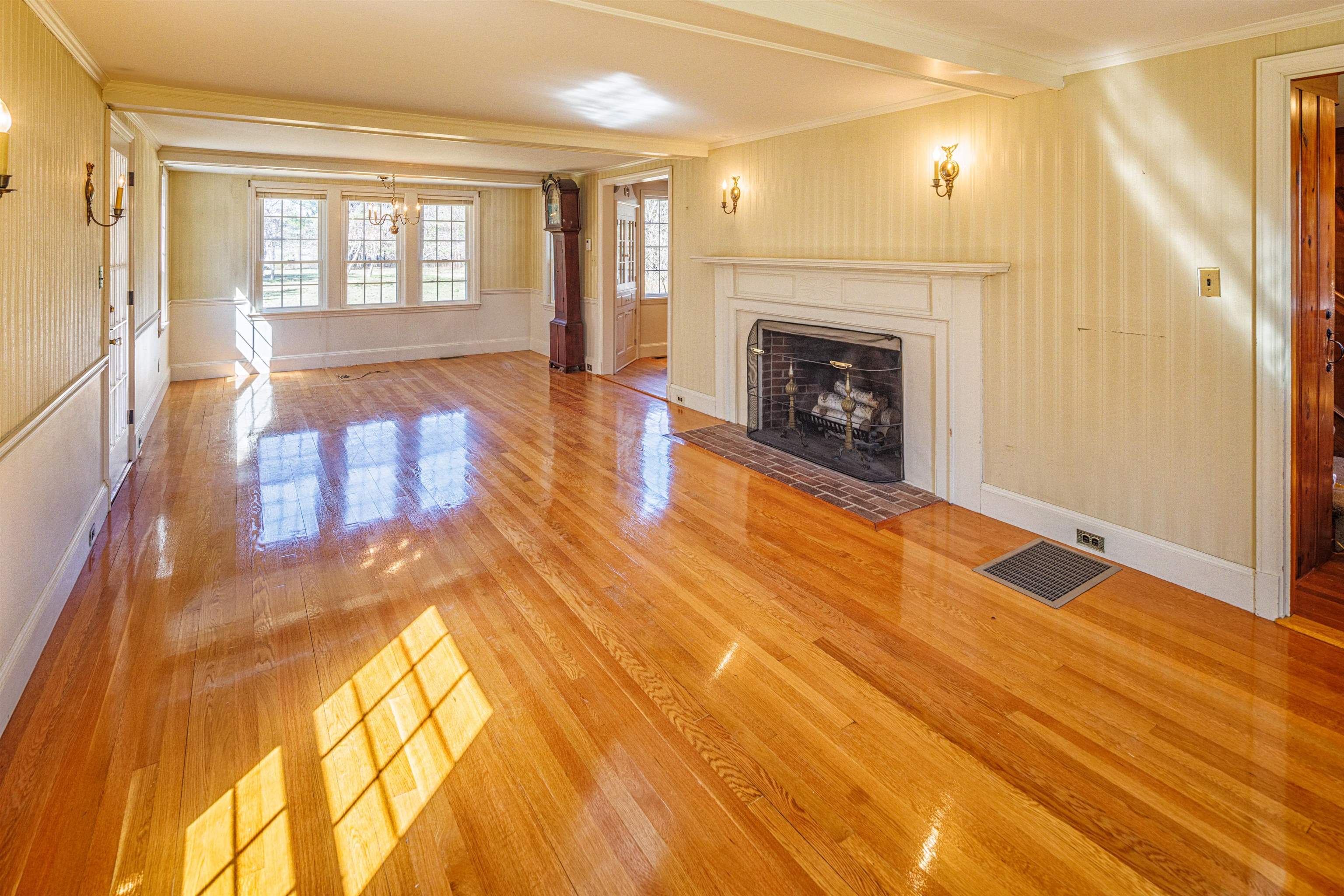 1 Old Littleworth Road Dover, NH 03820 - Photo 4 of 40