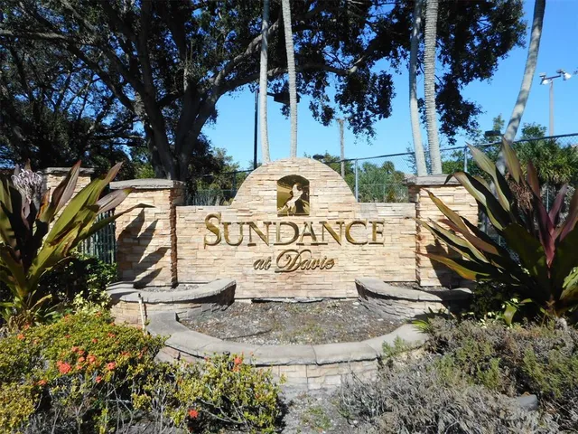 $246,000 | 2906 South University Drive, Unit 10204, Davie, FL 33328