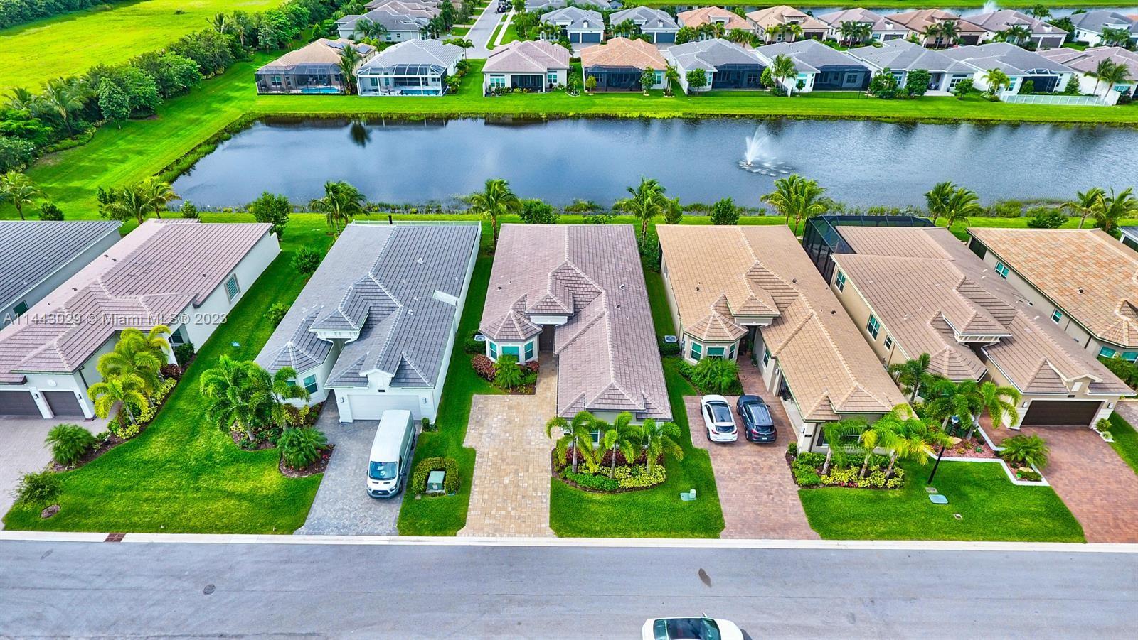 8206 Appalachian Ridge Road Boynton Beach, FL 33473 - Photo 3 of 41