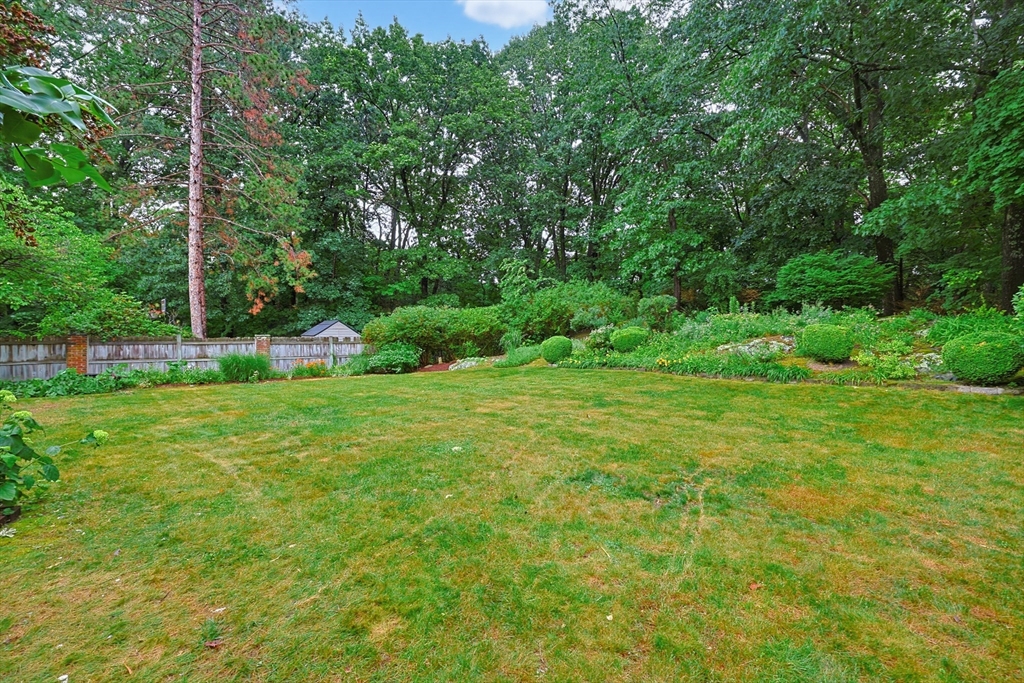 103 John Carver Road Reading, MA 01867 - Photo 38 of 38
