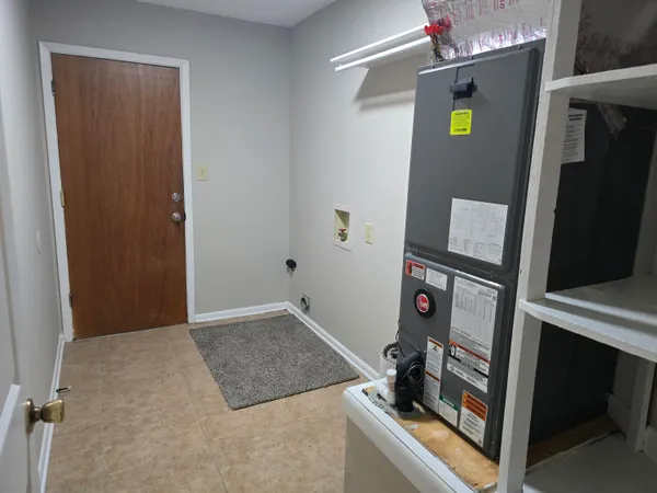 $1,975 | 309 Somerset Drive, Fort Walton Beach, FL 32547