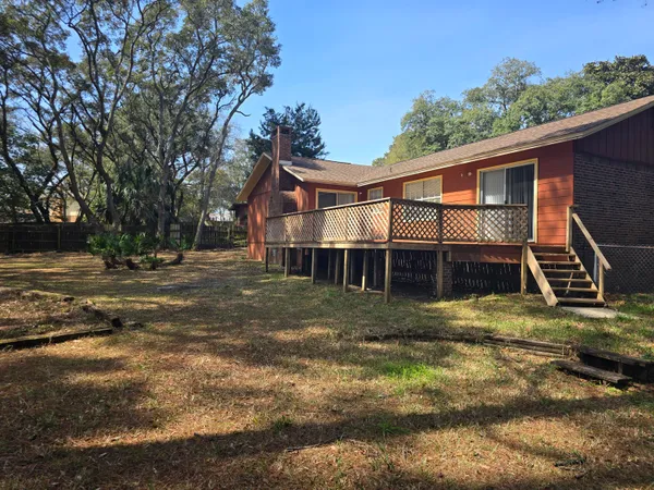 $1,975 | 309 Somerset Drive, Fort Walton Beach, FL 32547