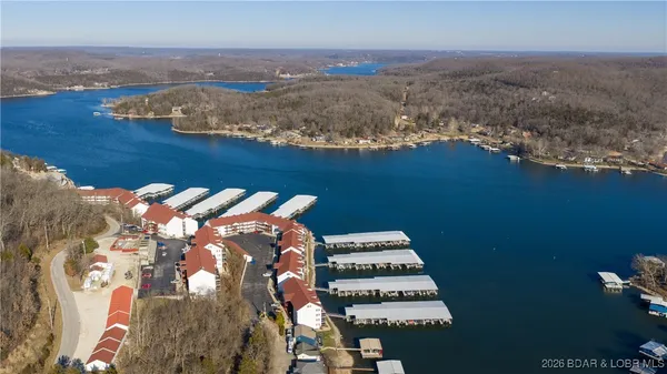 $264,900 | 773 Clearwater Drive, Unit 3B, Camdenton, MO 65020