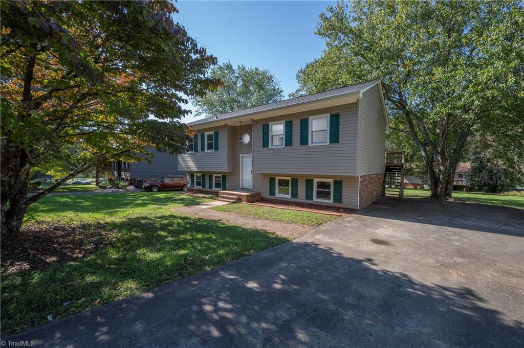7624 Pine Street Rural Hall, NC 27045 - Photo 3 of 39