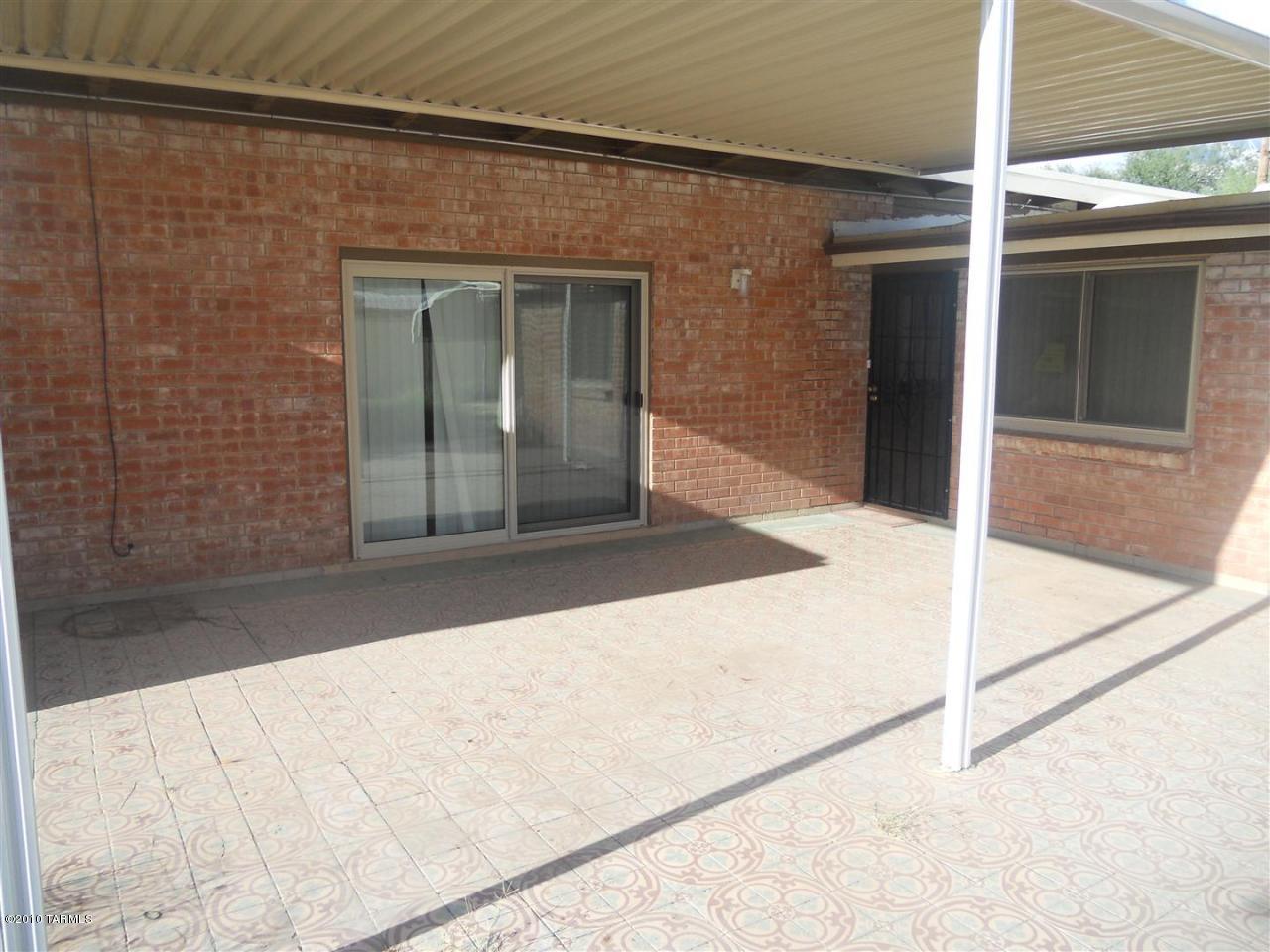 4602 East Fort Lowell Road Tucson, AZ 85712 - Photo 7 of 10