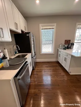 $4,950 | 55 Mt Vernon Street, Unit 2, Boston, MA 02125