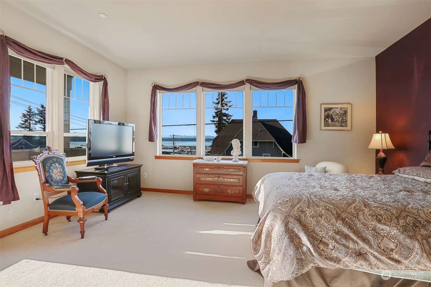 2030 Rucker Avenue, Unit 4 Everett, WA 98201 - Photo 22 of 40 Gallery Image 22