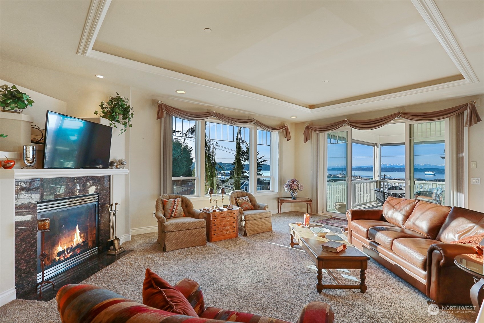 2030 Rucker Avenue, Unit 4 Everett, WA 98201 - Photo 3 of 40 Gallery Image 3