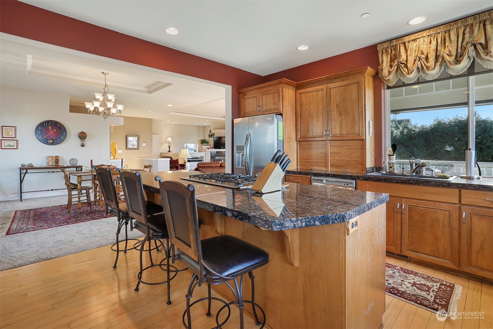 2030 Rucker Avenue, Unit 4 Everett, WA 98201 - Photo 8 of 40 Gallery Image 8