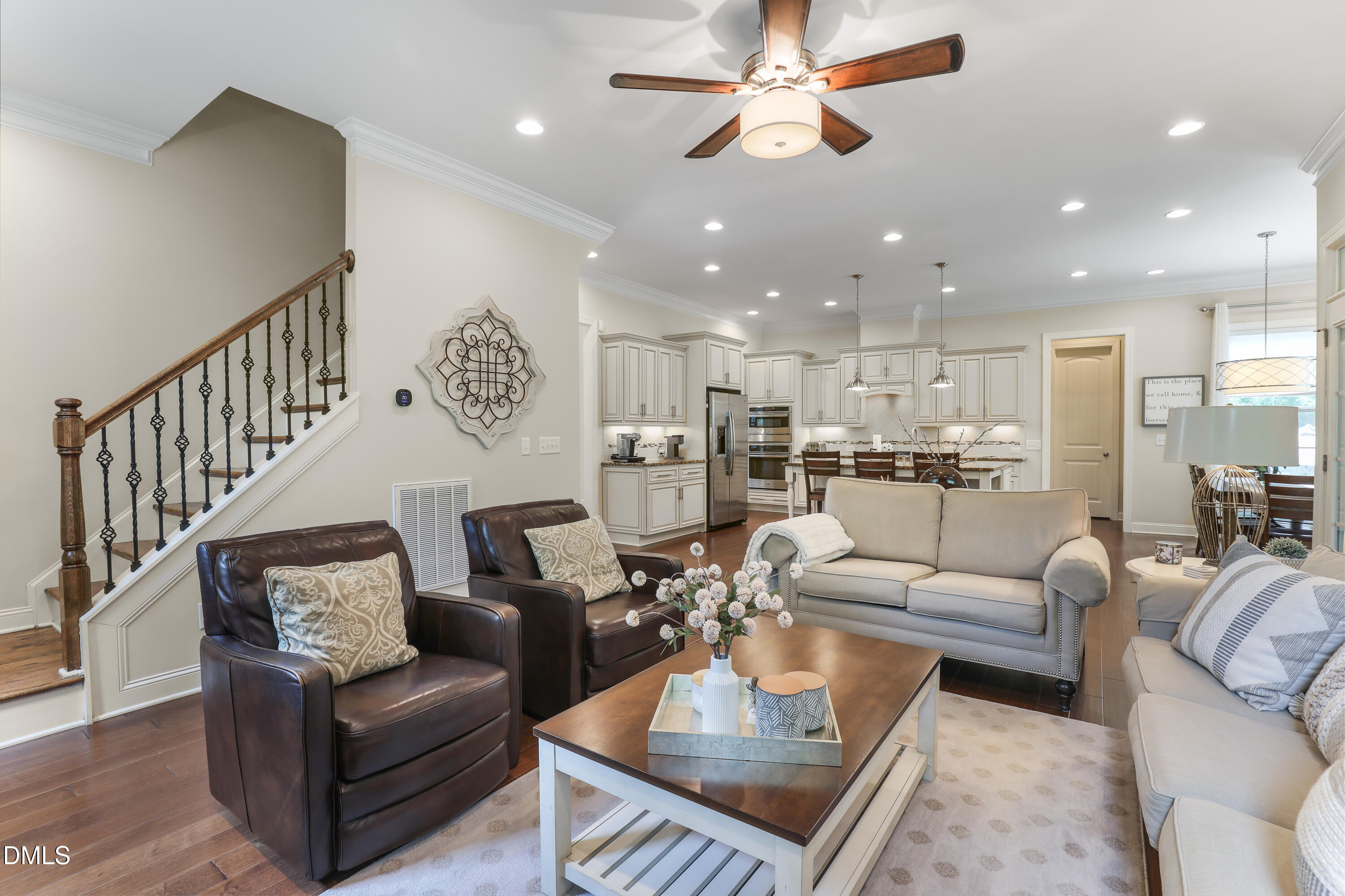 225 Brook Manor Court Cary, NC 27513 - Photo 9 of 41