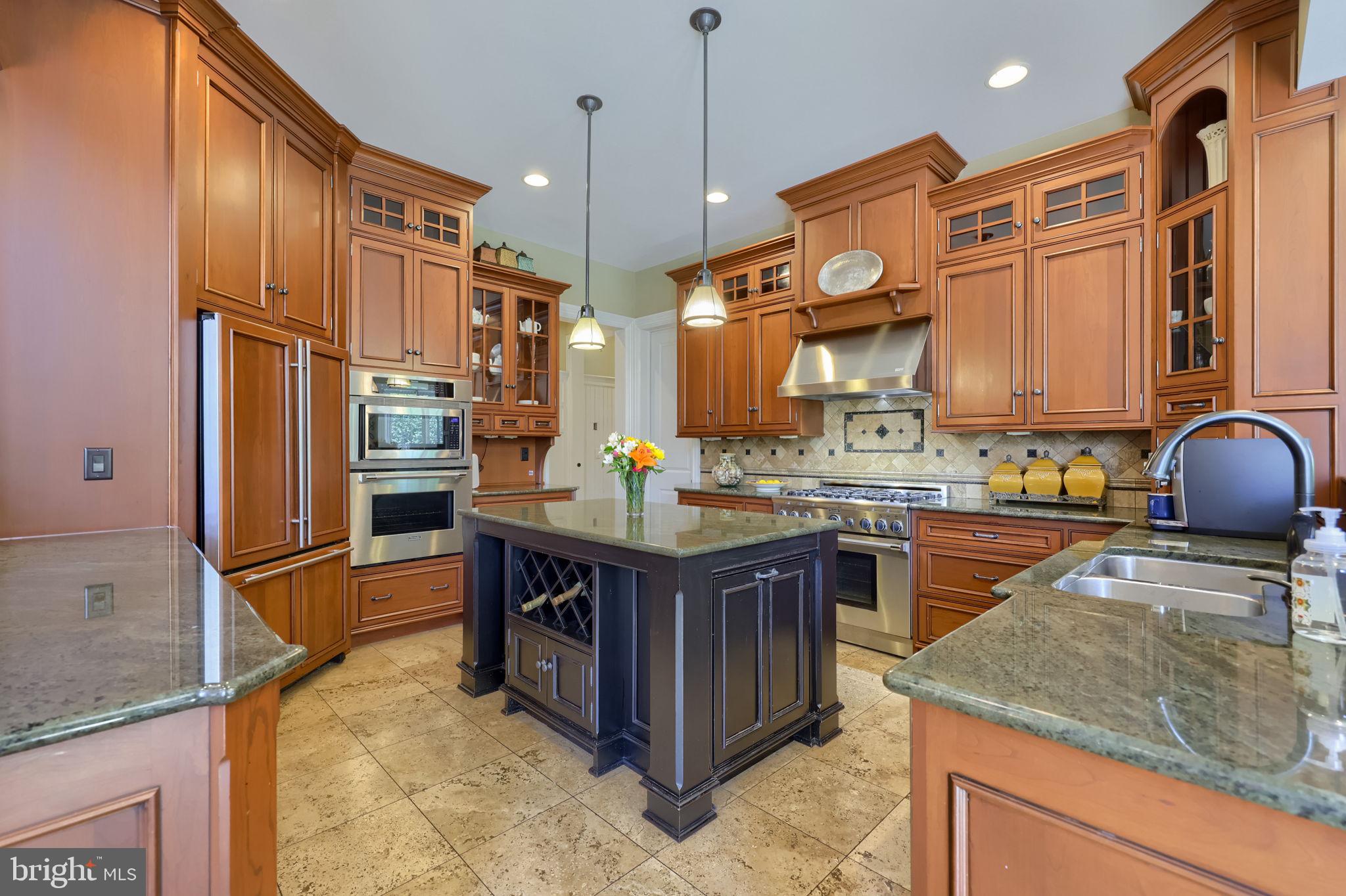 388 Wheatfield Drive Lititz, PA 17543 - Photo 14 of 96