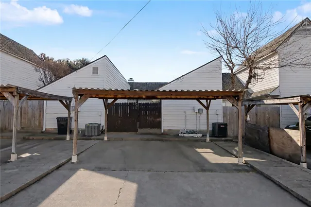 $1,625 | 931 Spring Loop, College Station, TX 77840