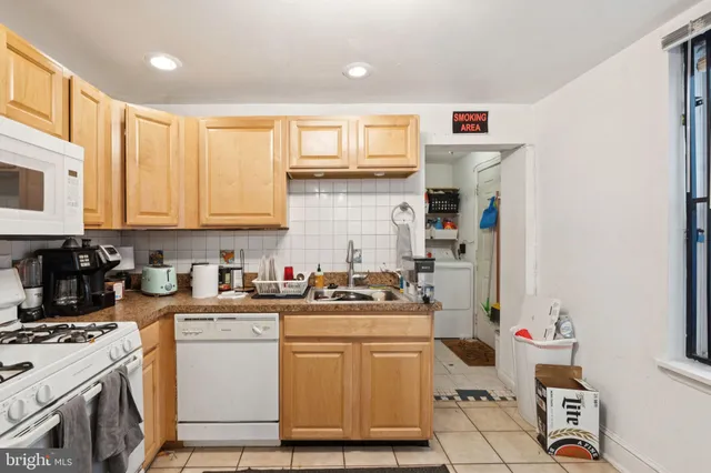 $3,150 | 1722 Willington Street, Philadelphia, PA 19121