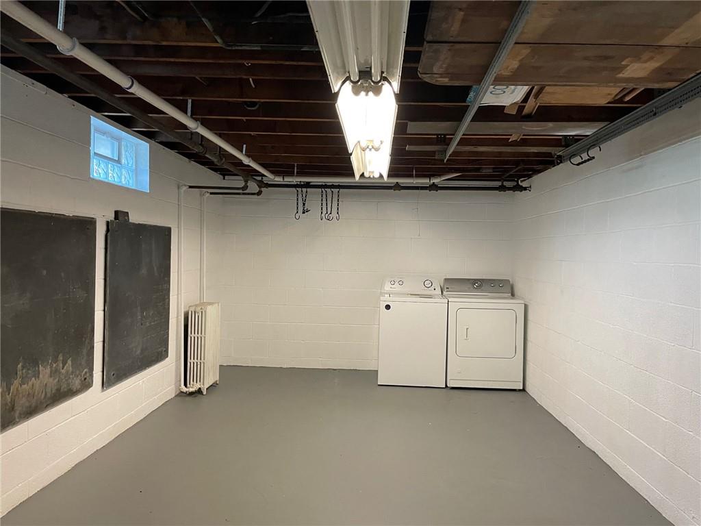 4517 Lincoln Avenue Jeannette, PA 15644 - Photo 32 of 37 a utility room with dryer and washer