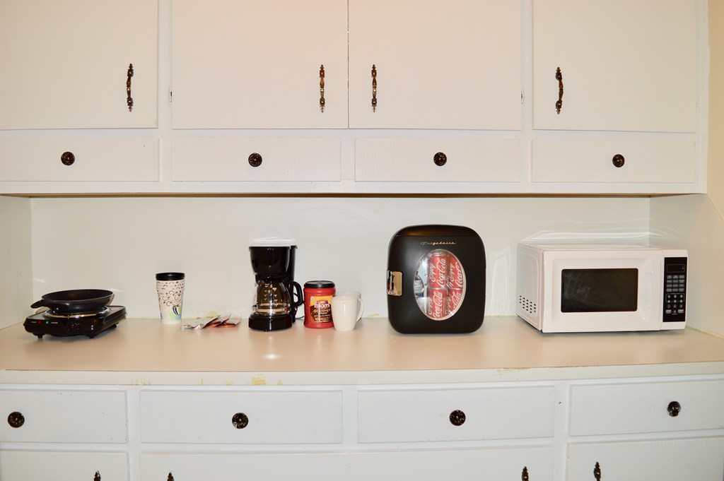 3950 Sears Road Columbus, GA 31907 - Photo 32 of 58 In Law Suite with Kitchenette