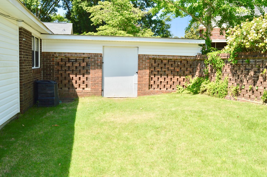 3950 Sears Road Columbus, GA 31907 - Photo 50 of 58 Storage Shed Walk in Storage