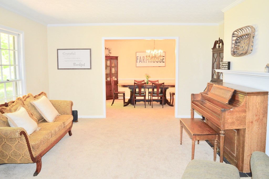 3950 Sears Road Columbus, GA 31907 - Photo 5 of 58 Living Room