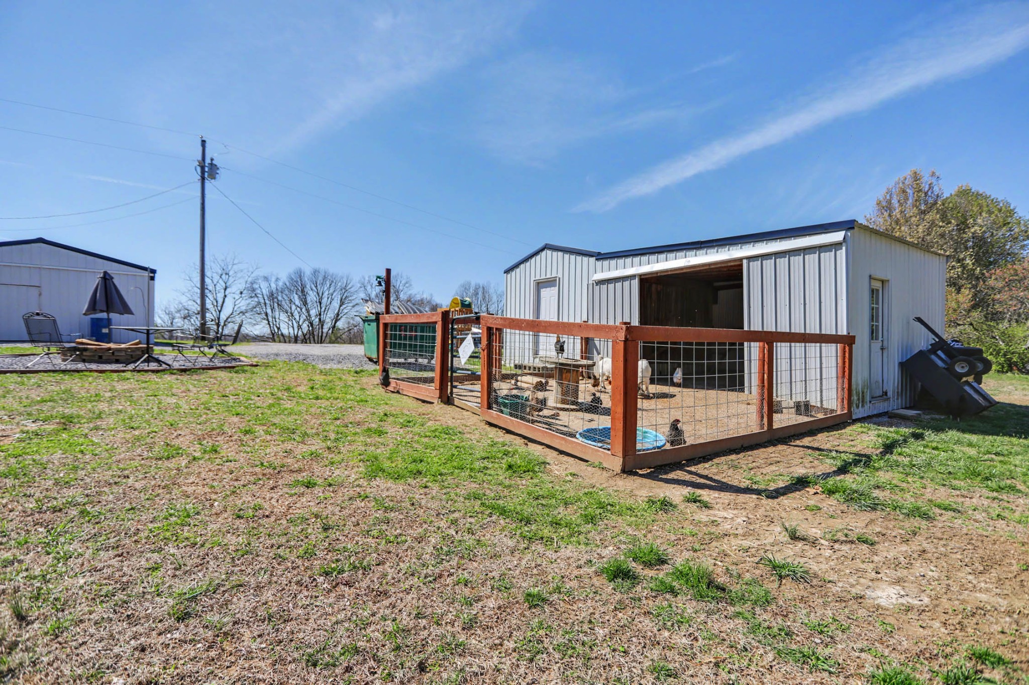 111 Oak Forest Road Scottsville, KY 42164 - Photo 2 of 31