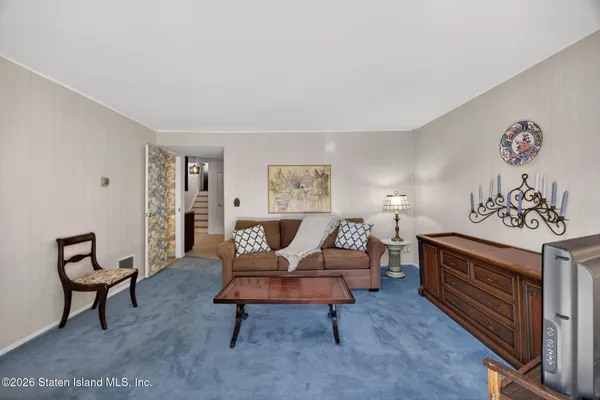 $769,000 | 261 Hillbrook Drive | Grasmere
