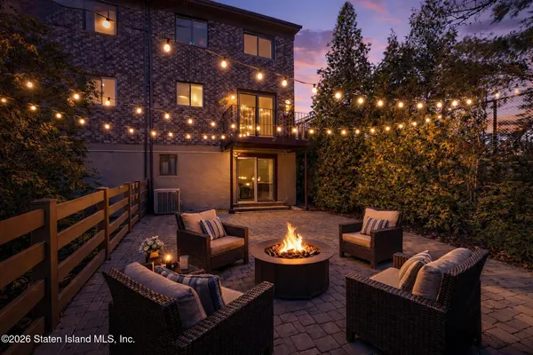 $769,000 | 261 Hillbrook Drive | Grasmere
