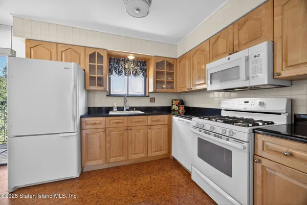 $769,000 | 261 Hillbrook Drive | Grasmere