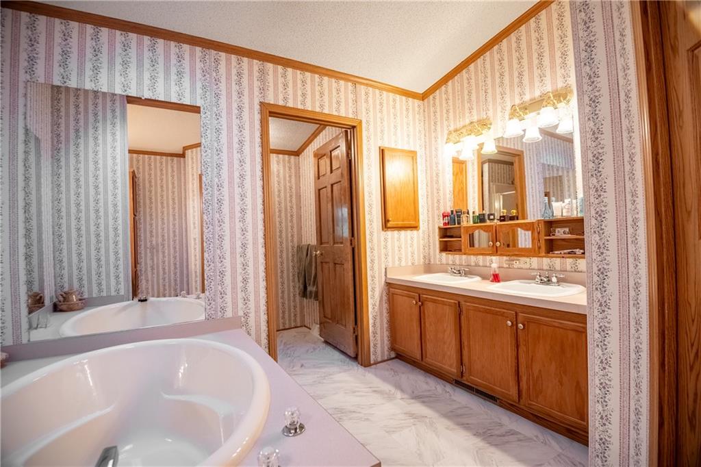 491 West Lake Road Transfer, PA 16154 - Photo 22 of 44 Gallery Image 22