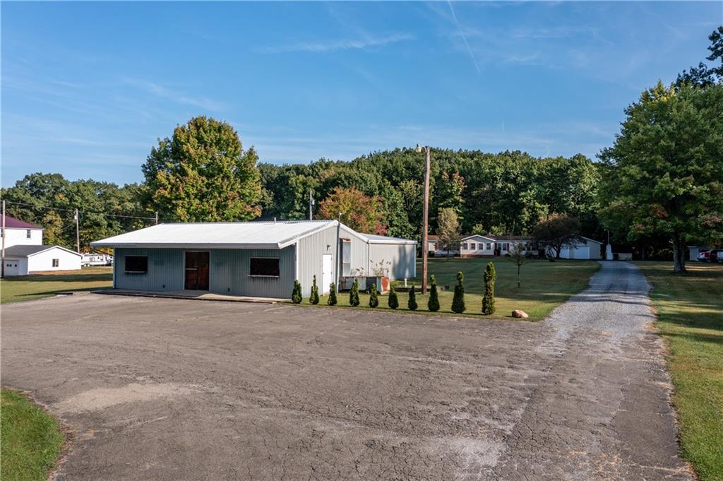 491 West Lake Road Transfer, PA 16154 - Photo 38 of 44 Gallery Image 38