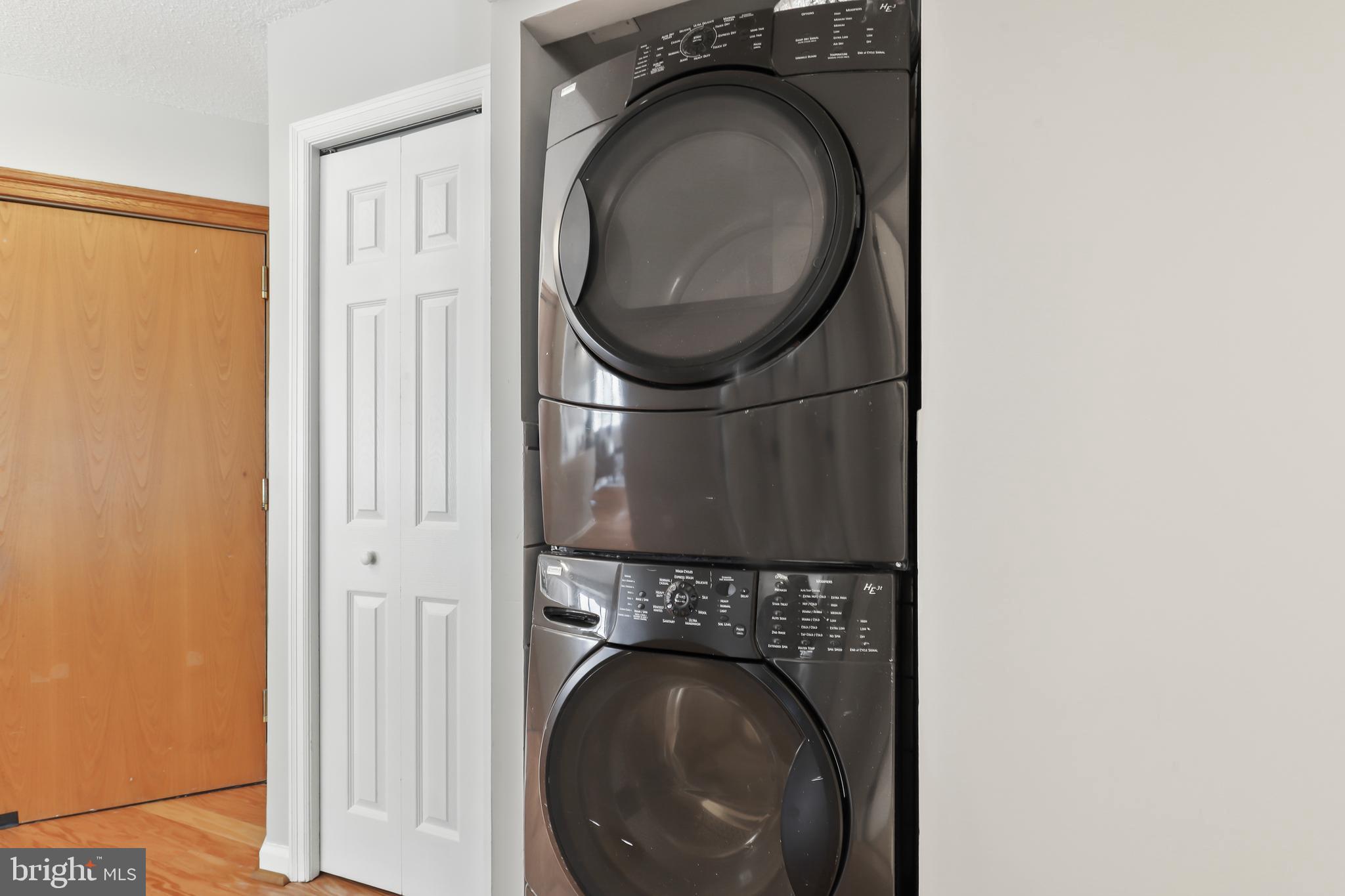 1301 North Courthouse Road, Unit 1103 Arlington, VA 22201 - Photo 19 of 34