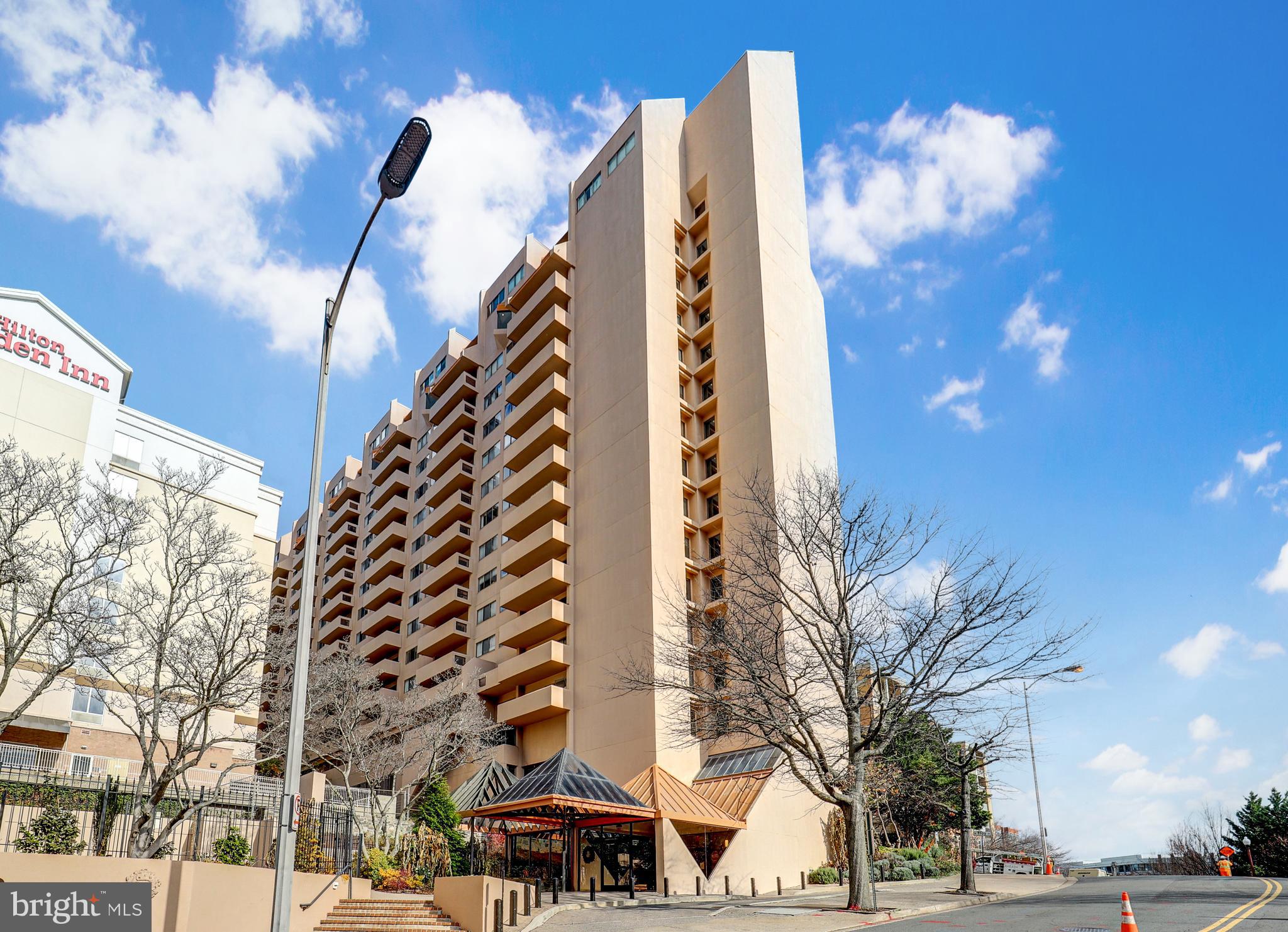 1301 North Courthouse Road, Unit 1103 Arlington, VA 22201 - Photo 25 of 34