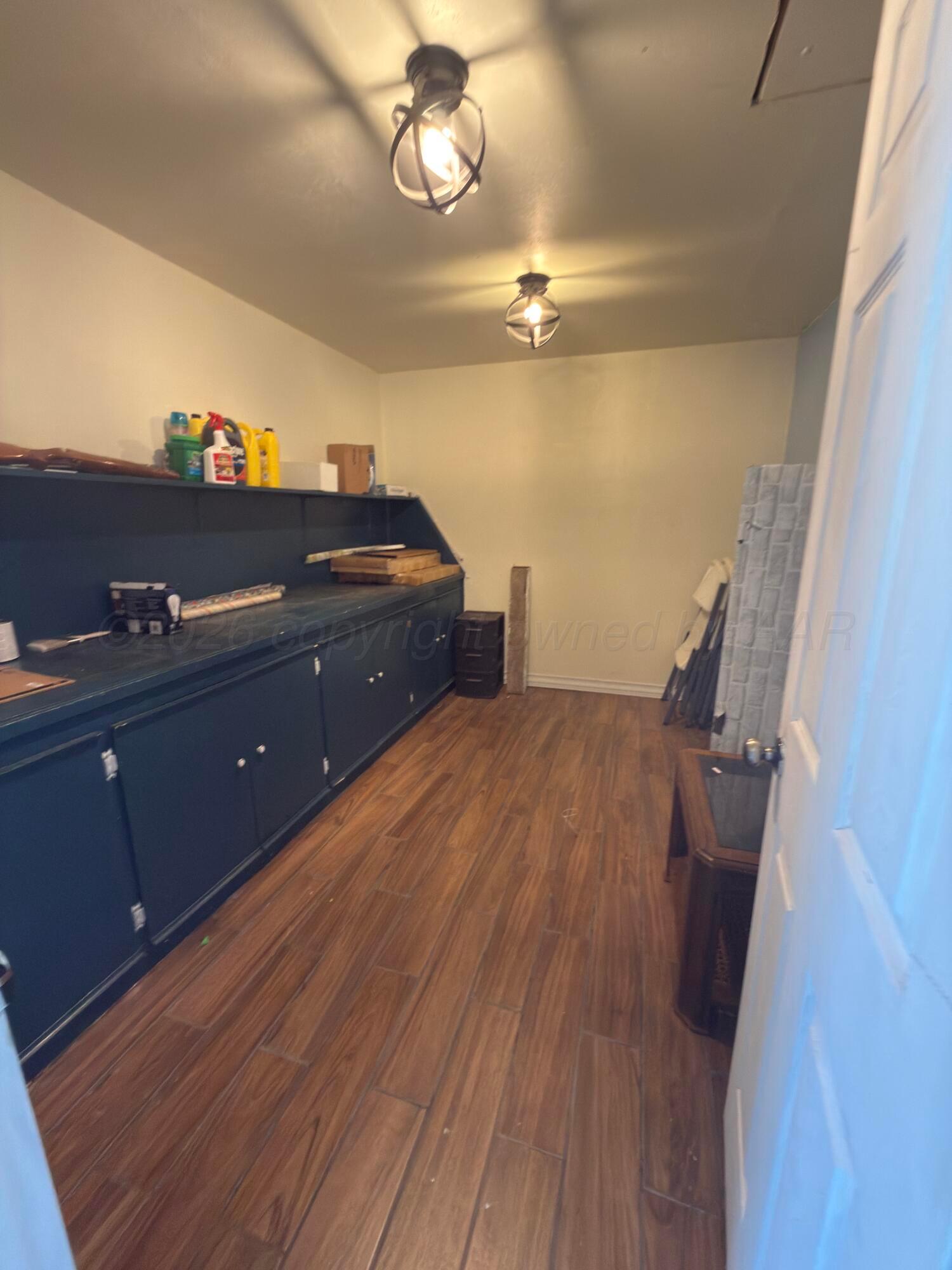 1000 Triangle Drive Sunray, TX 79086 - Photo 10 of 12 Extra Room
