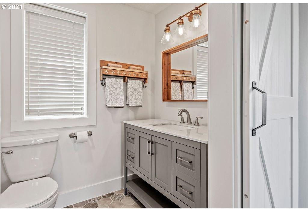 320 Northwest 194th Street Ridgefield, WA 98642 - Photo 28 of 32 Gallery Image 28