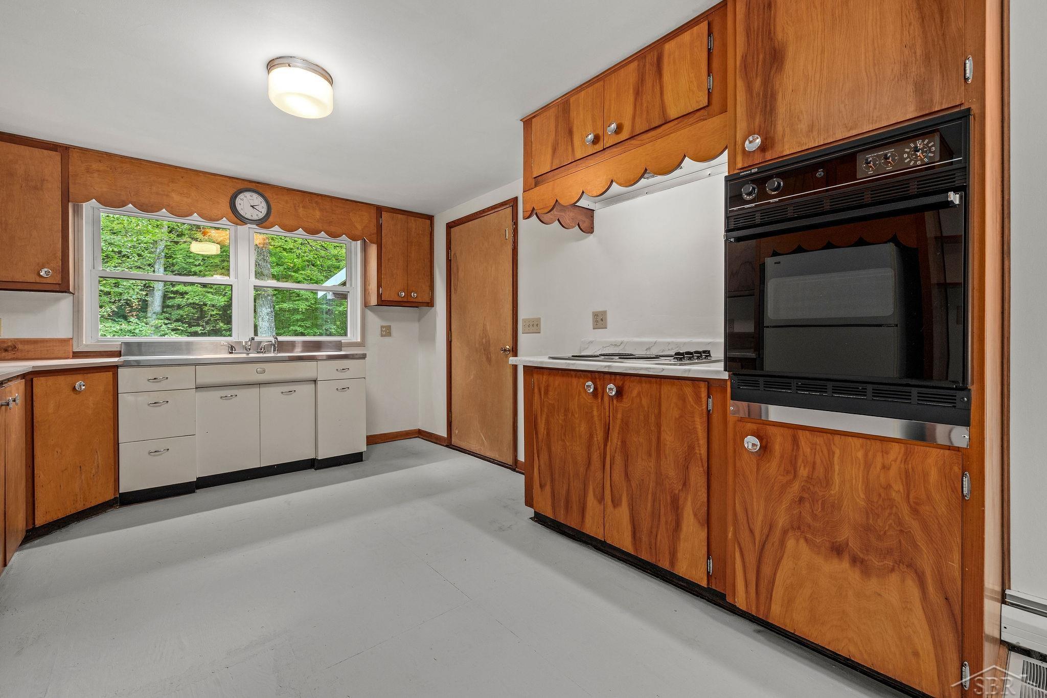 20686 Lakola Road Tustin, MI 49688 - Photo 8 of 47