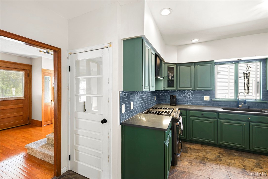 62 Mary Street Auburn, NY 13021 - Photo 15 of 48