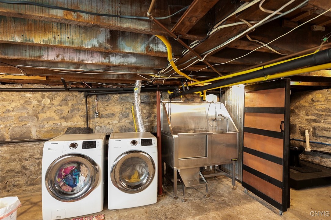 62 Mary Street Auburn, NY 13021 - Photo 33 of 48