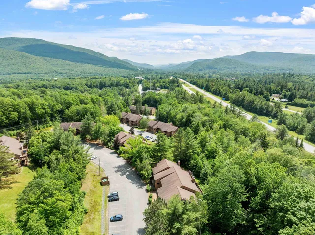 $334,900 | 23 Hummingbird Road, Unit 7, Lincoln, NH 03251
