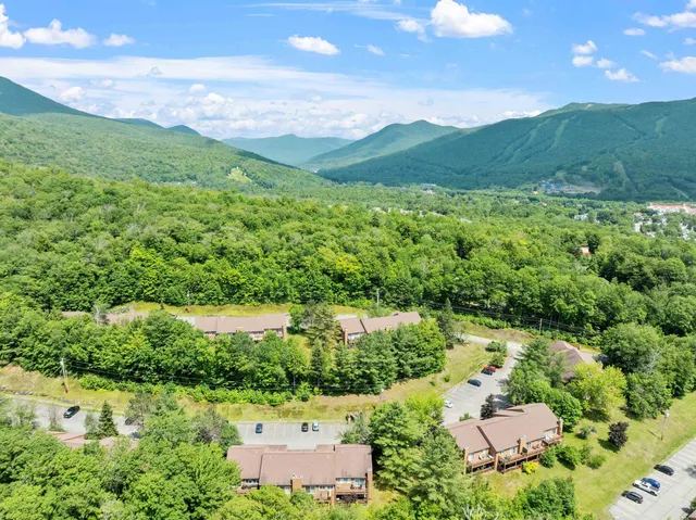 $334,900 | 23 Hummingbird Road, Unit 7, Lincoln, NH 03251