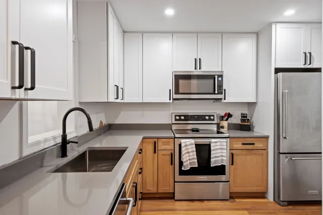 $334,900 | 23 Hummingbird Road, Unit 7, Lincoln, NH 03251