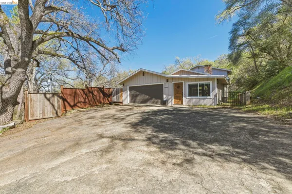 $525,000 | 18389 Woodham Carne Road, Sonora, CA 95370