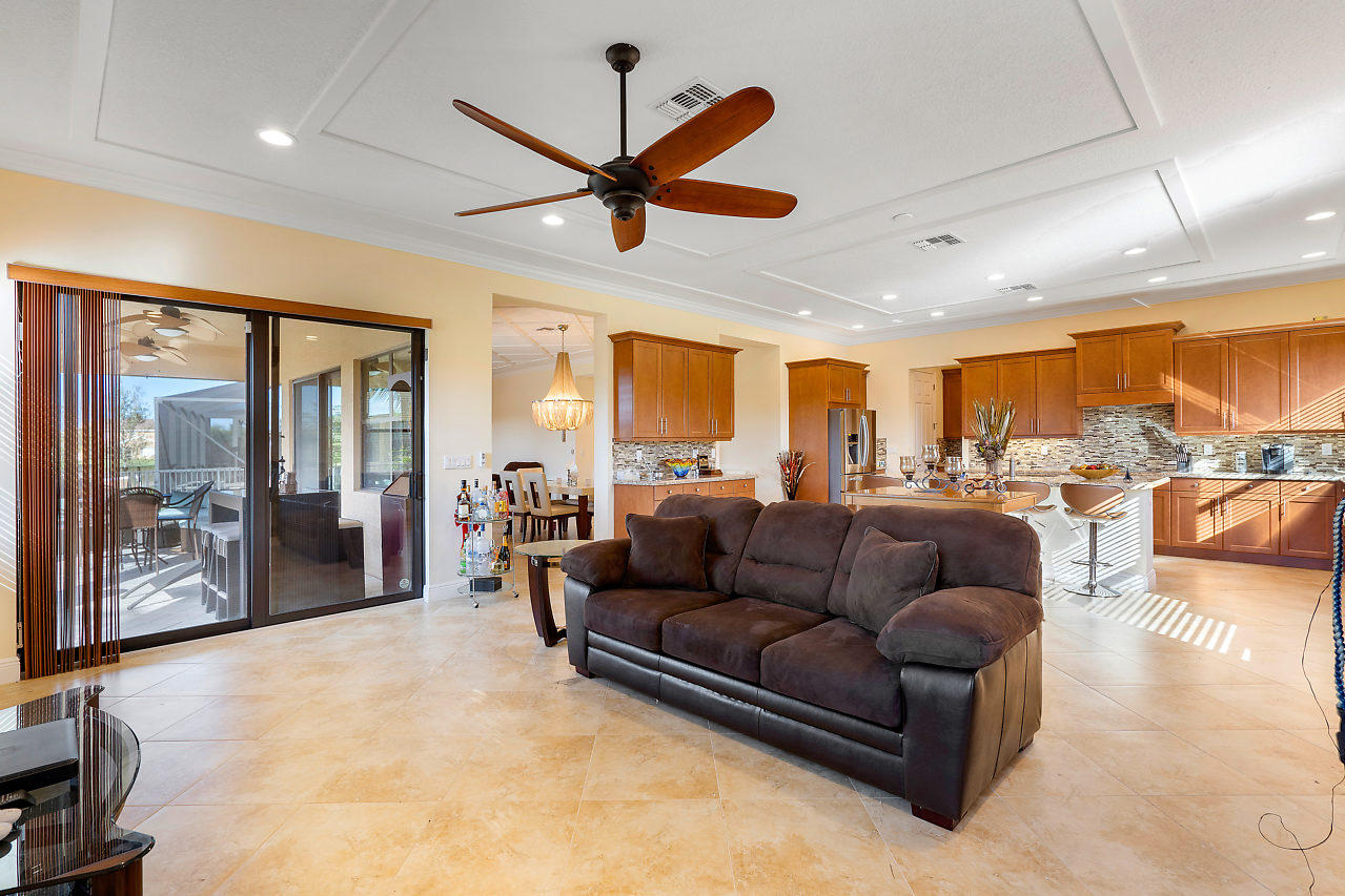 12161 Boca Reserve Lane Boca Raton, FL 33428 - Photo 9 of 26 022-12161BocaReserveLane-BocaRaton-FL-sm