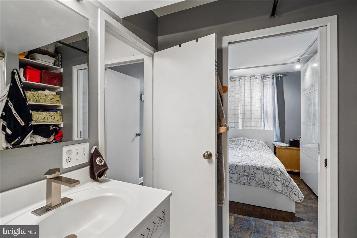 1260 21st Street Northwest, Unit 111 Washington, DC 20036 - Photo 16 of 33 Modern bathroom with sleek design.