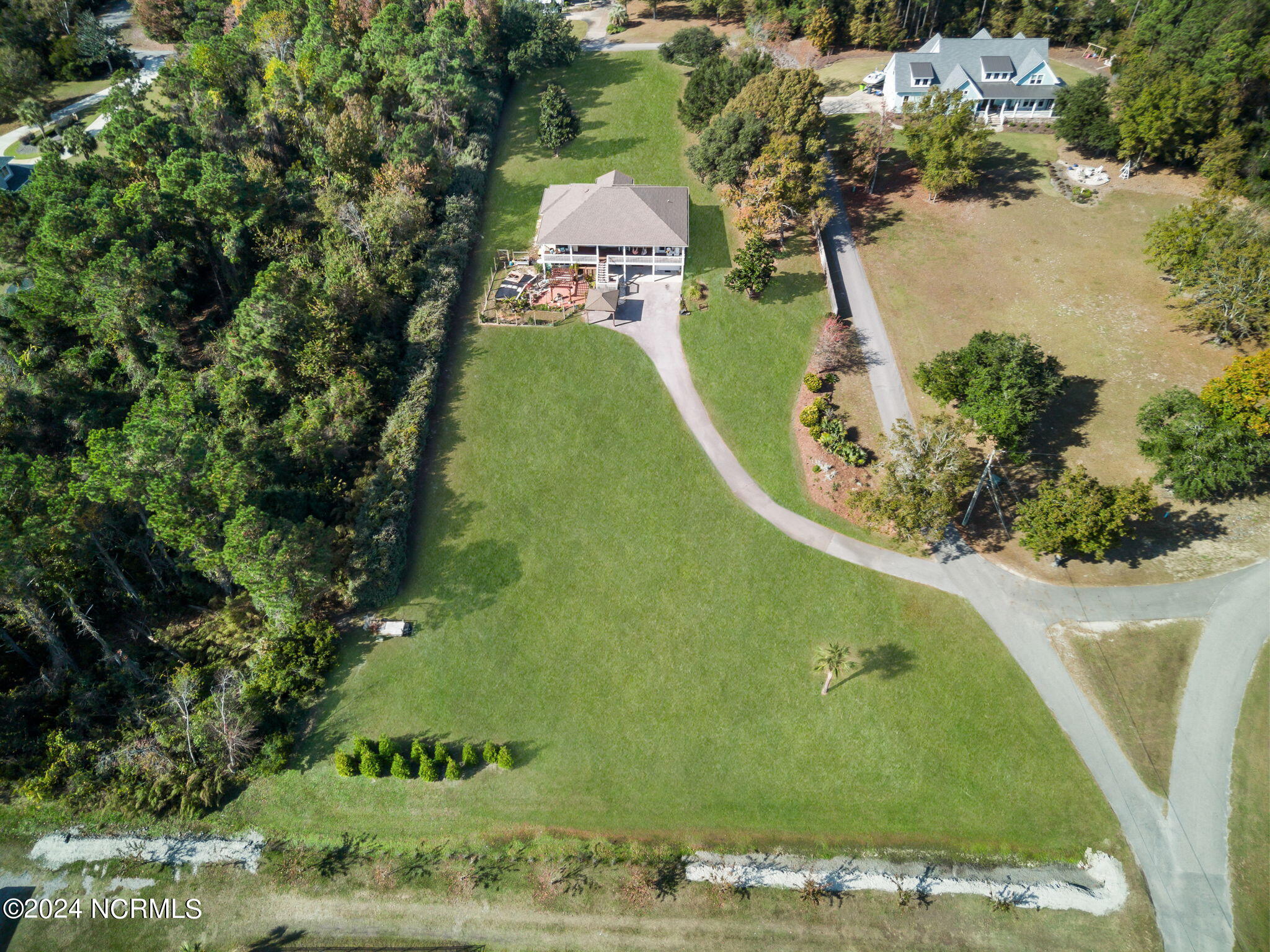 110 Waterway Trail Hampstead, NC 28443 - Photo 58 of 60 64-web-or-mls-110 Waterway Tr - 103