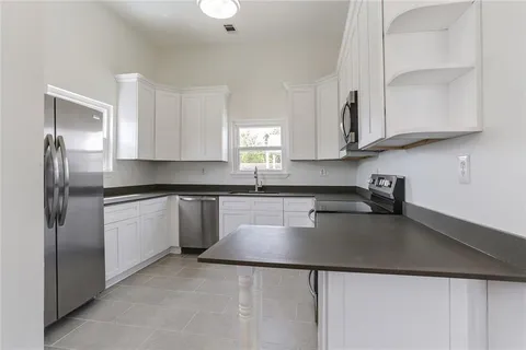 $1,890 | 3727 D'Hemecourt Street, Unit 3727, New Orleans, LA 70119