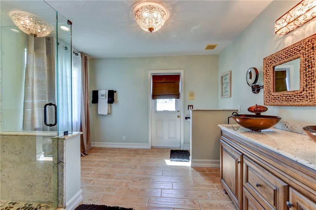 1034 Southeast Riverside Drive Stuart, FL 34996 - Photo 19 of 36 Gallery Image 19