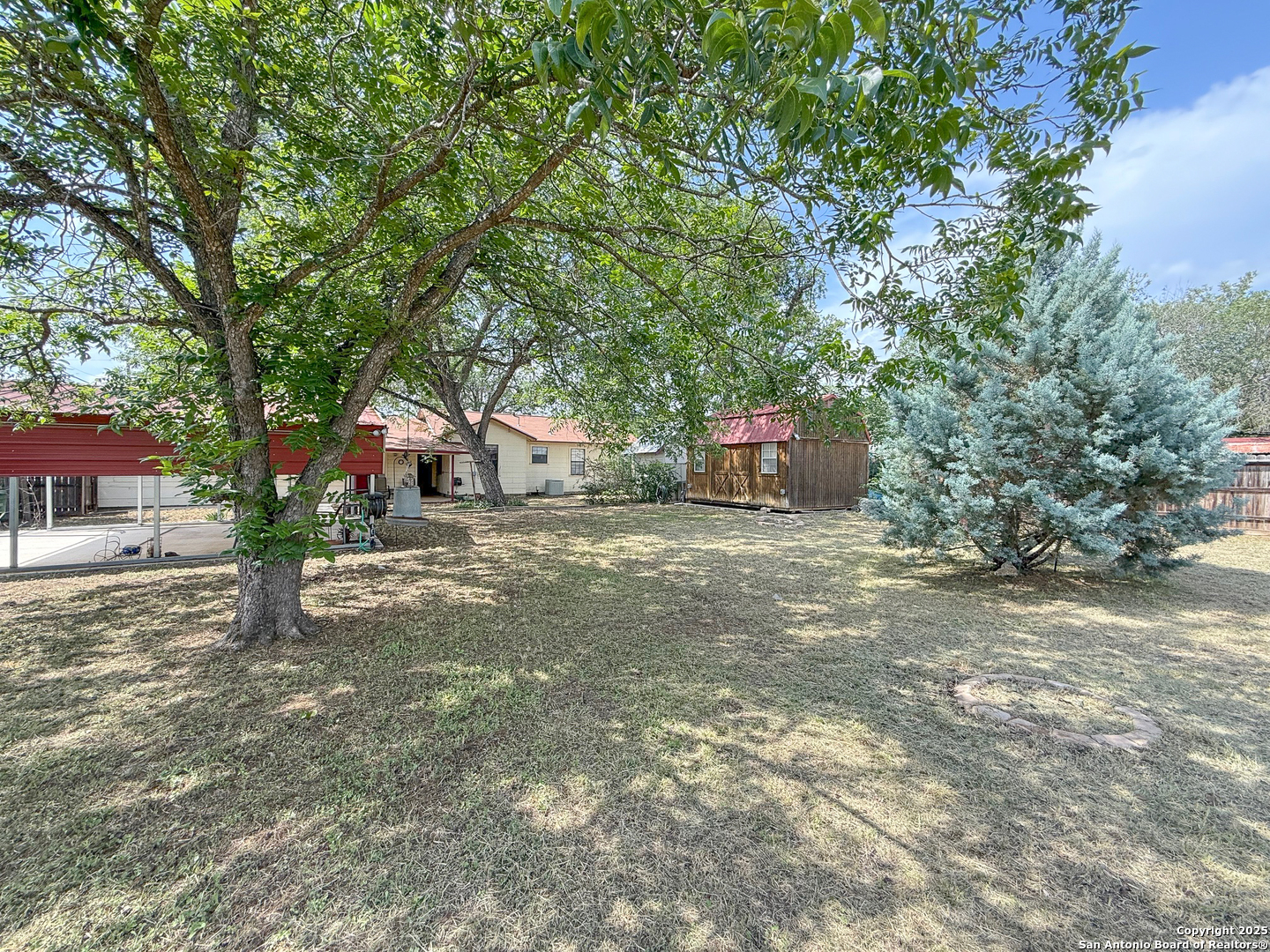 15430 South Main Lytle, TX 78052 - Photo 21 of 29