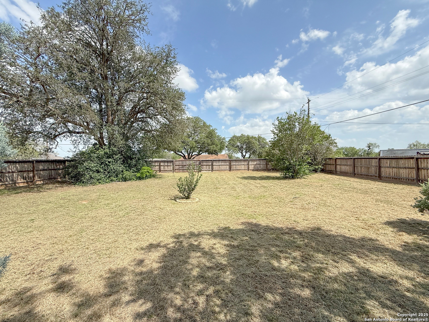 15430 South Main Lytle, TX 78052 - Photo 25 of 29