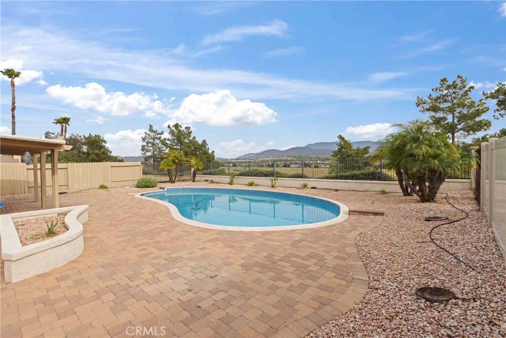 33281 Vía Chapparo Temecula, CA 92592 - Photo 3 of 59
