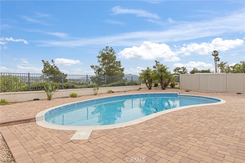 33281 Vía Chapparo Temecula, CA 92592 - Photo 31 of 59
