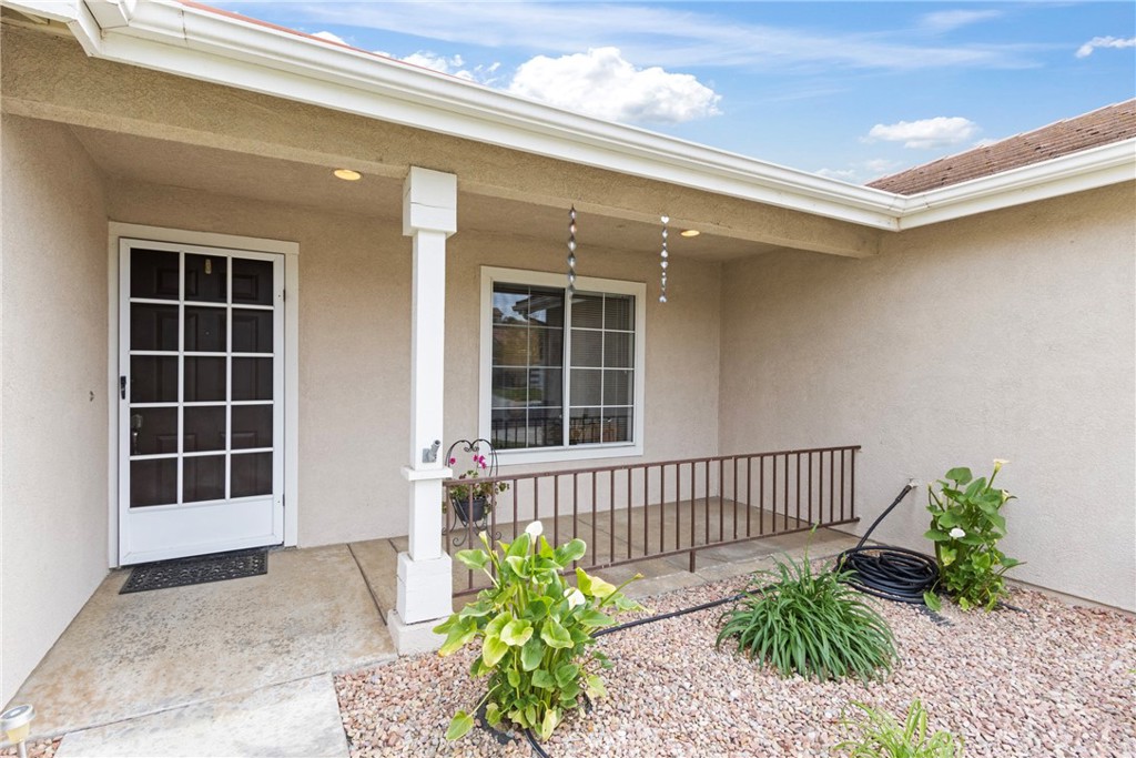 33281 Vía Chapparo Temecula, CA 92592 - Photo 6 of 59