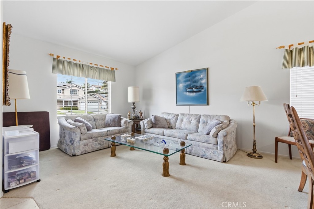 33281 Vía Chapparo Temecula, CA 92592 - Photo 8 of 59
